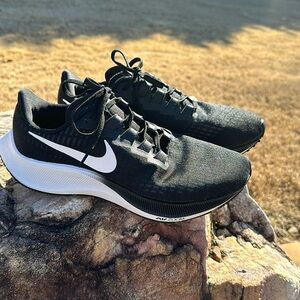 Nike Air Zoom Pegasus 37 Women’s Size 8.5